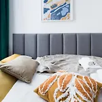 Friendhouse Starovislna
