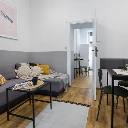 Friendhouse Starovislna * Cracovie