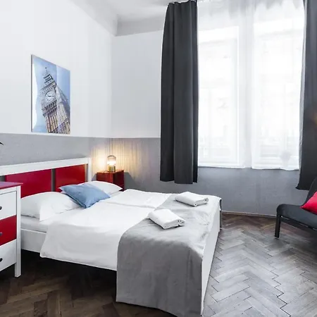 Lägenhet Friendhouse Starovislna