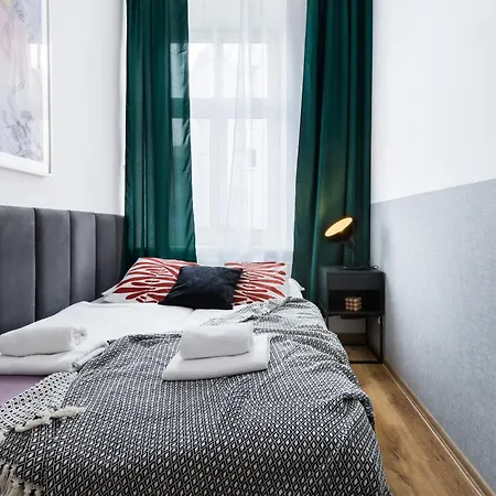 Friendhouse Starovislna Cracovia