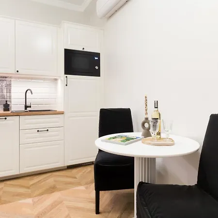 Friendhouse Starovislna Apartamento