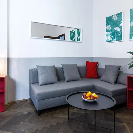 Friendhouse Starovislna Lejlighed
